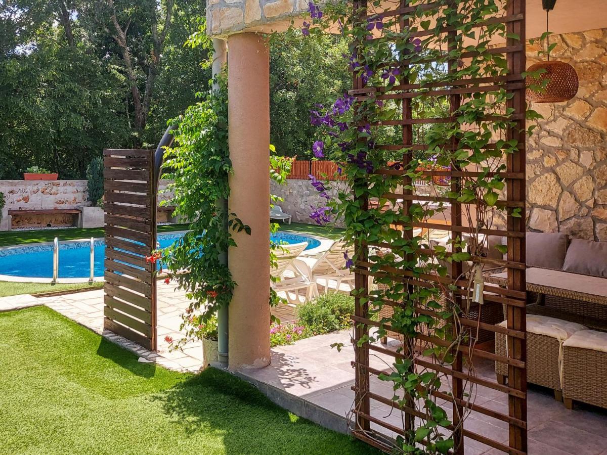 Holiday Home Mikac - Mlk136 By Interhome Dobrinj Bagian luar foto